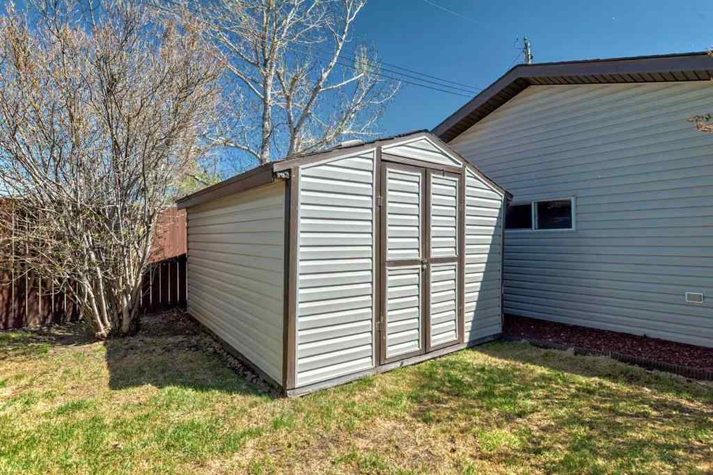 MLS® A2217610 - 314 Mckinnon Drive  in NONE Carseland, Residential