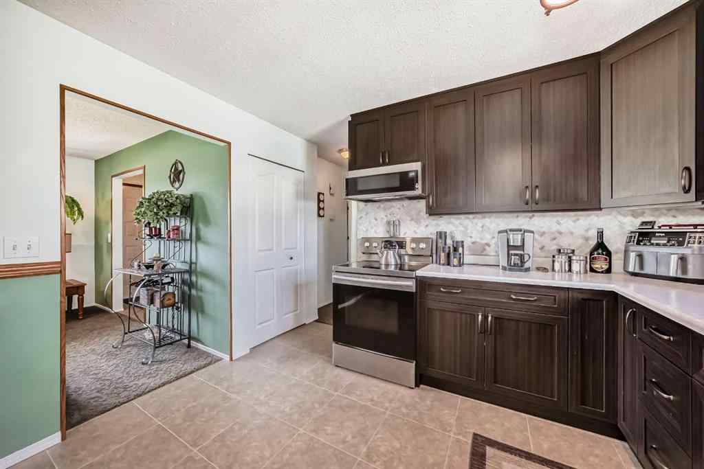 MLS® A2217610 - 314 Mckinnon Drive  in NONE Carseland, Residential