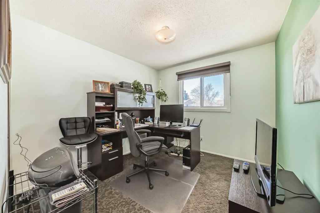 MLS® A2217610 - 314 Mckinnon Drive  in NONE Carseland, Residential