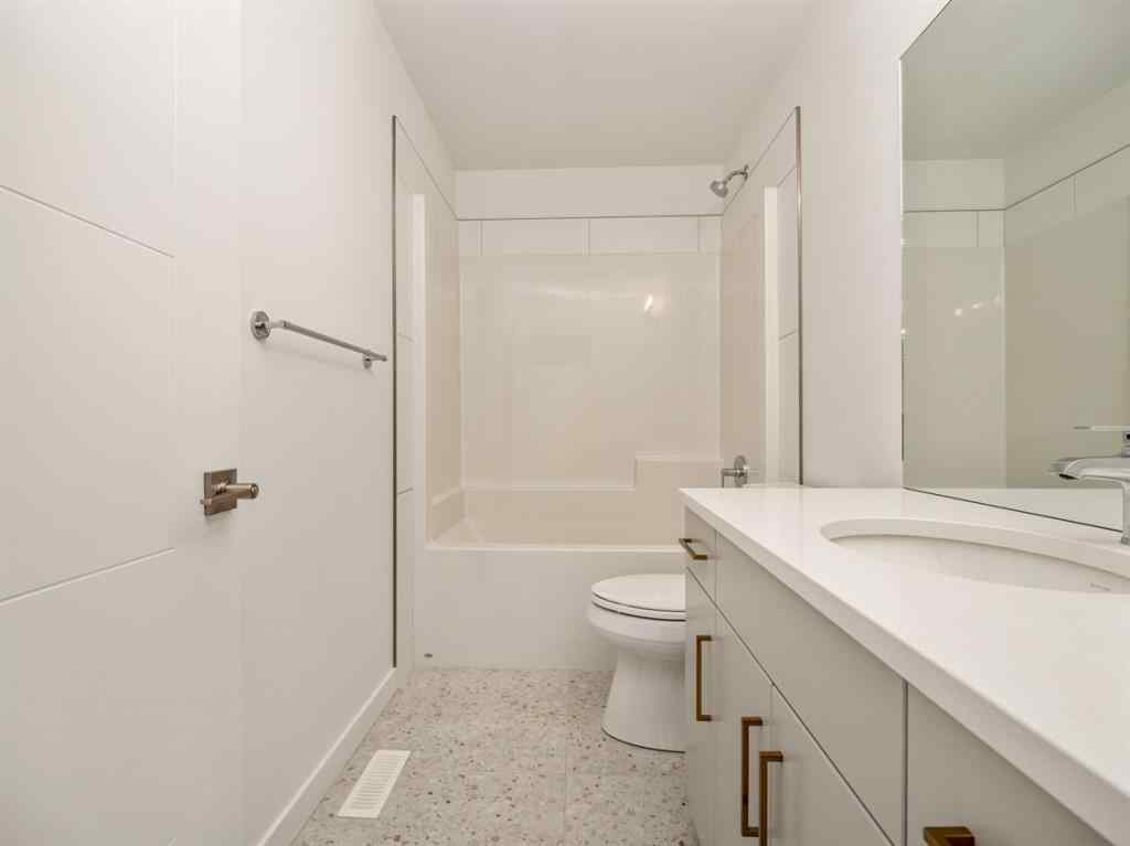 MLS® A2217626 - 4417 31 Avenue S in Discovery Lethbridge, Residential