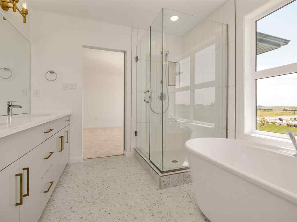 MLS® A2217626 - 4417 31 Avenue S in Discovery Lethbridge, Residential