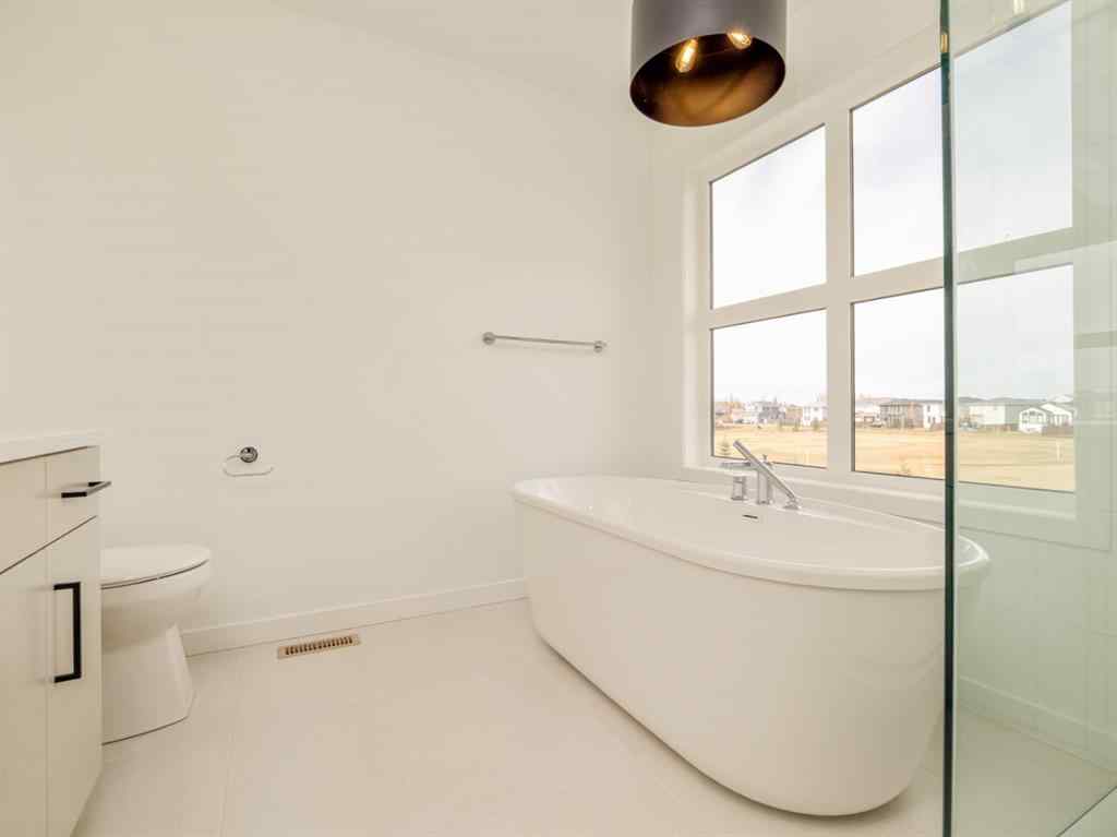 MLS® A2217626 - 4417 31 Avenue S in Discovery Lethbridge, Residential