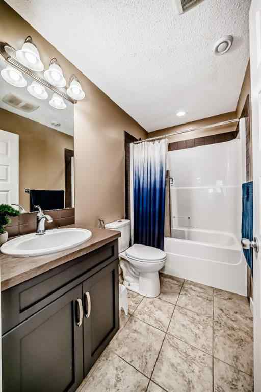 MLS® A2217649 - 612 Montgomery Close SE in Montrose High River, Residential