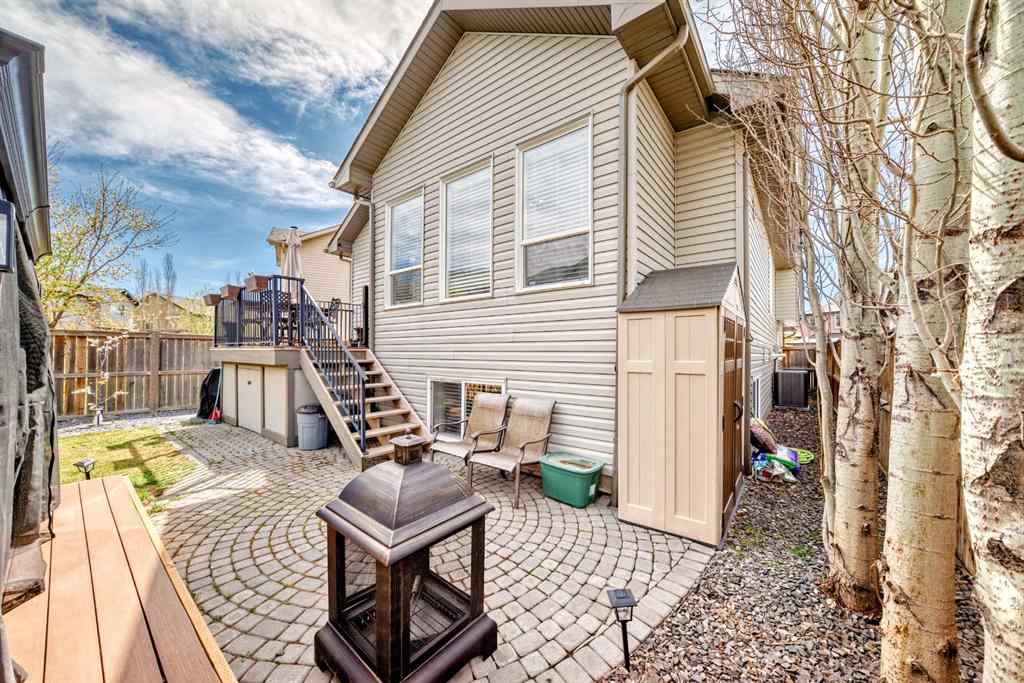 MLS® A2217649 - 612 Montgomery Close SE in Montrose High River, Residential