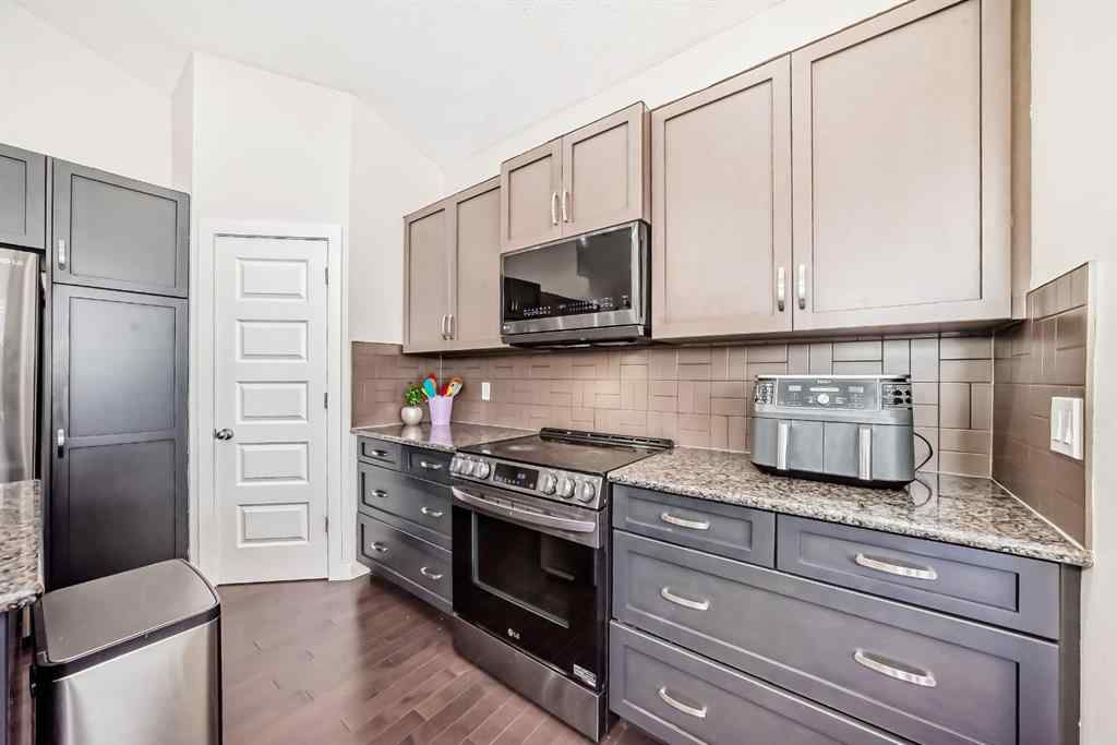 MLS® A2217649 - 612 Montgomery Close SE in Montrose High River, Residential