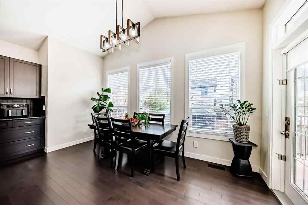 MLS® A2217649 - 612 Montgomery Close SE in Montrose High River, Residential