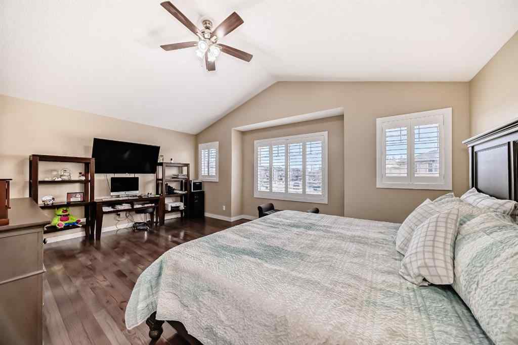 MLS® A2217649 - 612 Montgomery Close SE in Montrose High River, Residential