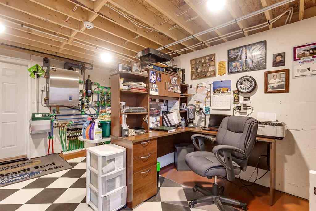 MLS® A2217654 - 35020 Range Road 11   in NONE Rural Red Deer County, Residential