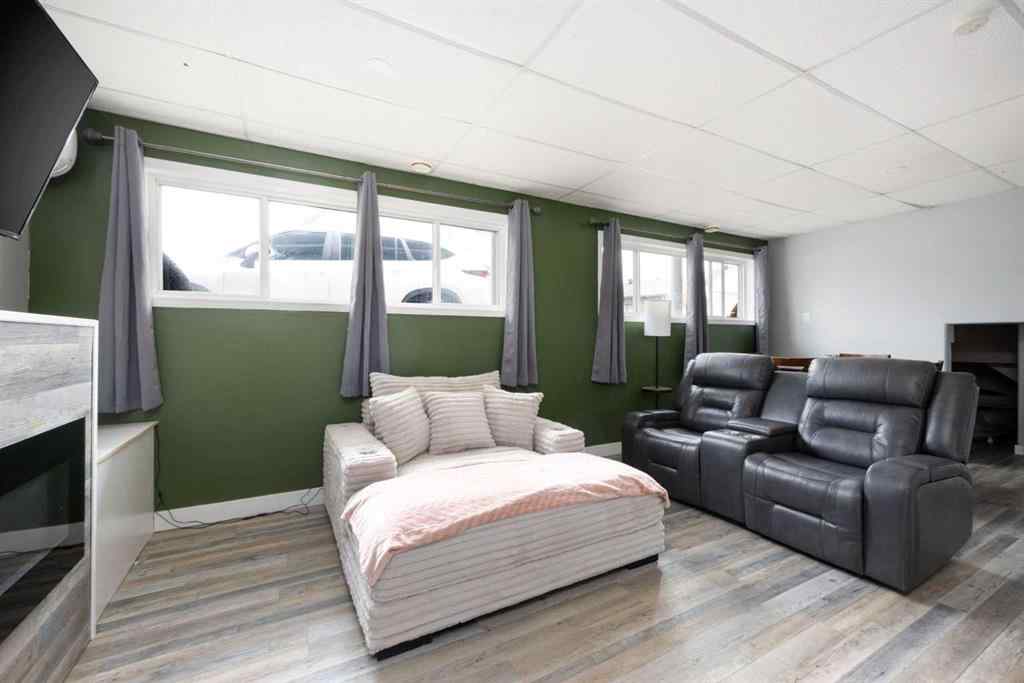 MLS® A2217656 - 115 Christina Court  in Thickwood Fort McMurray, Residential