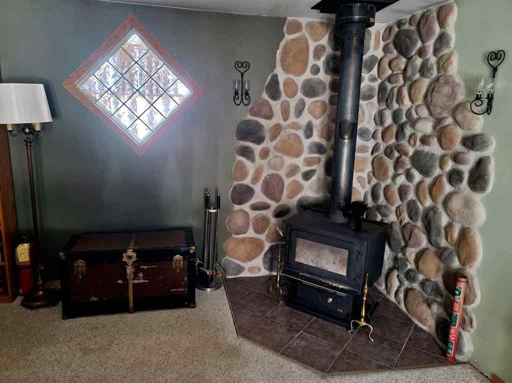 MLS® A2217742 - 209 Centre Street S in NONE Linden, Residential