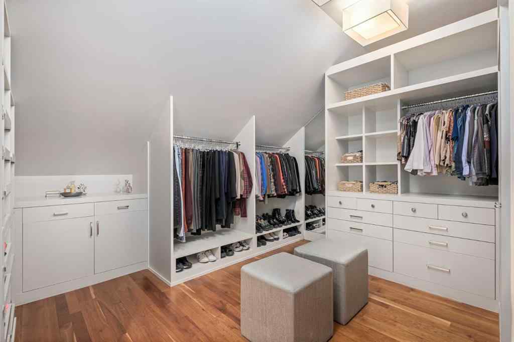 MLS® A2217754 - 1403 Beverley Place SW in Bel-Aire Calgary, Residential