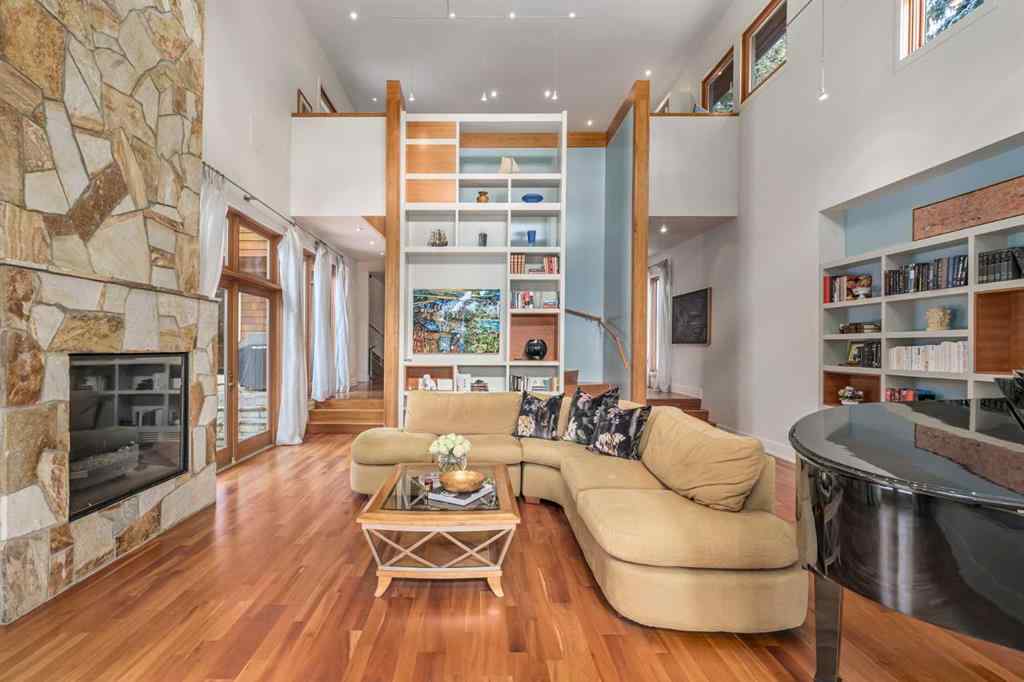 MLS® A2217754 - 1403 Beverley Place SW in Bel-Aire Calgary, Residential