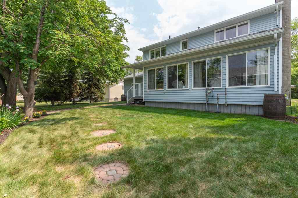 MLS® A2217779 - 5208 43 Avenue  in Rosedale Camrose, Residential
