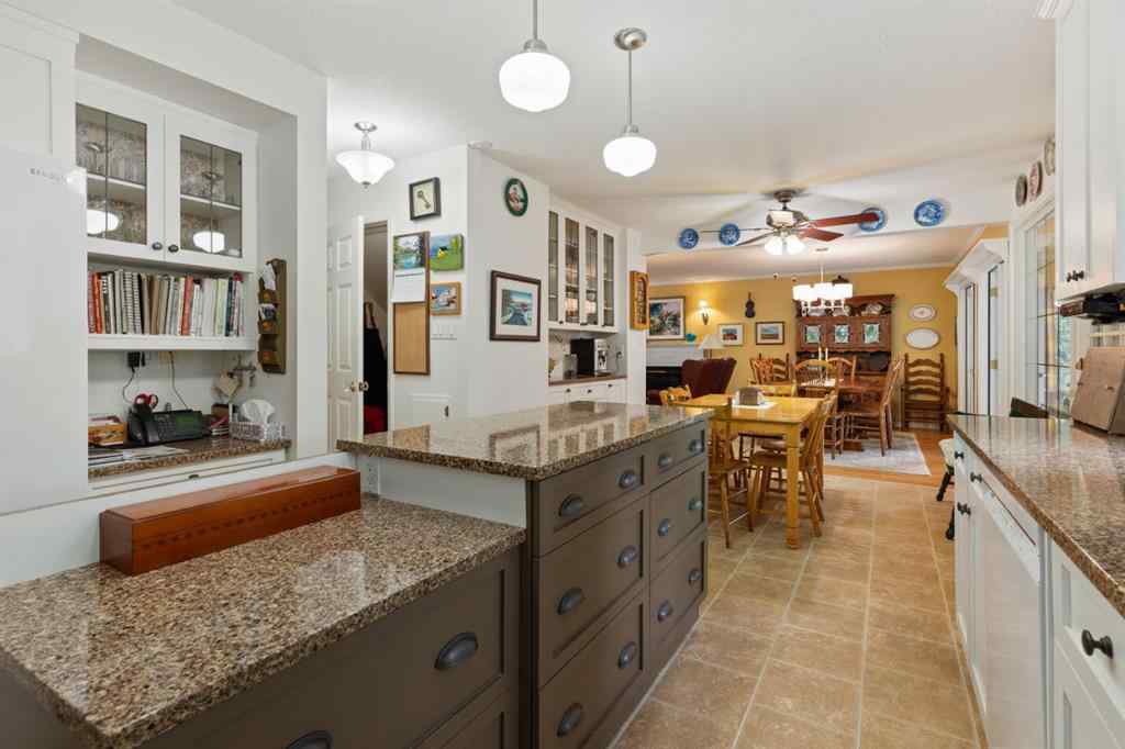 MLS® A2217779 - 5208 43 Avenue  in Rosedale Camrose, Residential