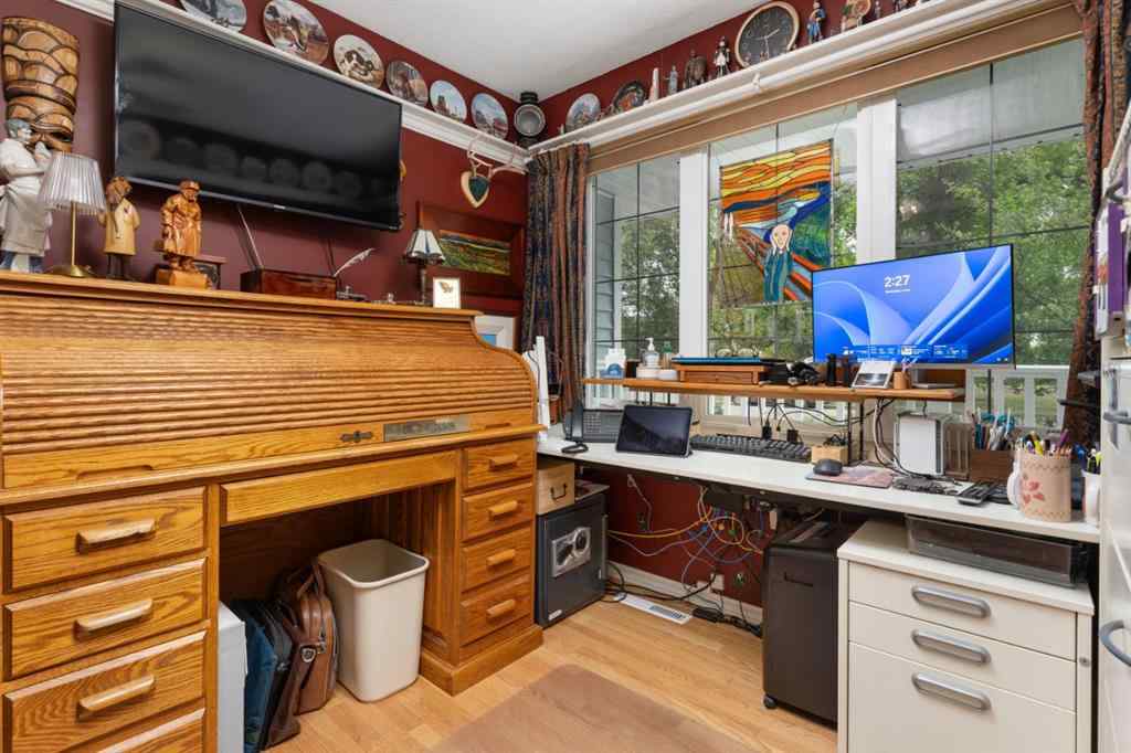 MLS® A2217779 - 5208 43 Avenue  in Rosedale Camrose, Residential