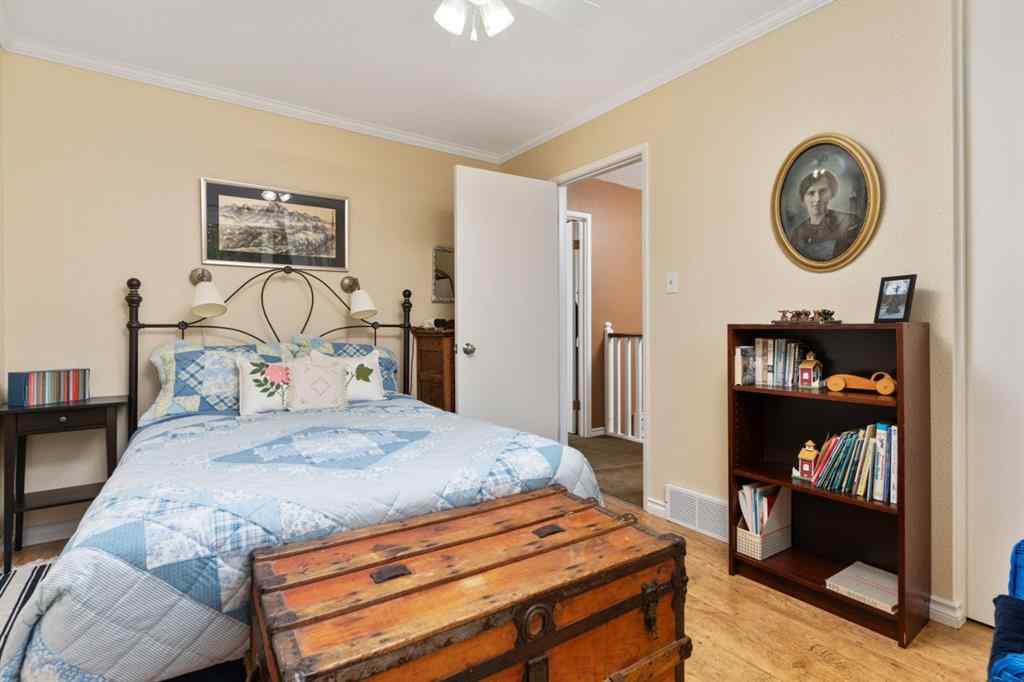 MLS® A2217779 - 5208 43 Avenue  in Rosedale Camrose, Residential