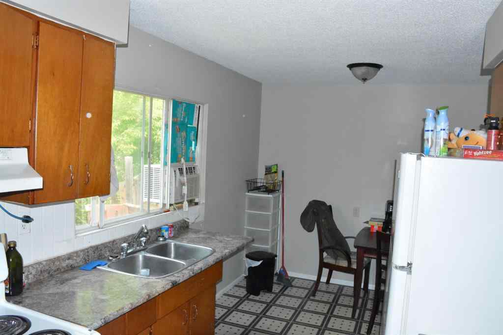 MLS® A2217800 - 10333 110 Avenue  in South End Peace River, Residential