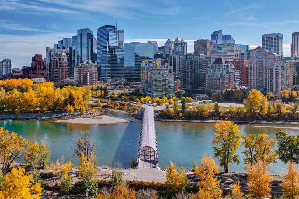 MLS® A2217816 - Unit #412 738 1 Avenue SW in Eau Claire Calgary, Residential