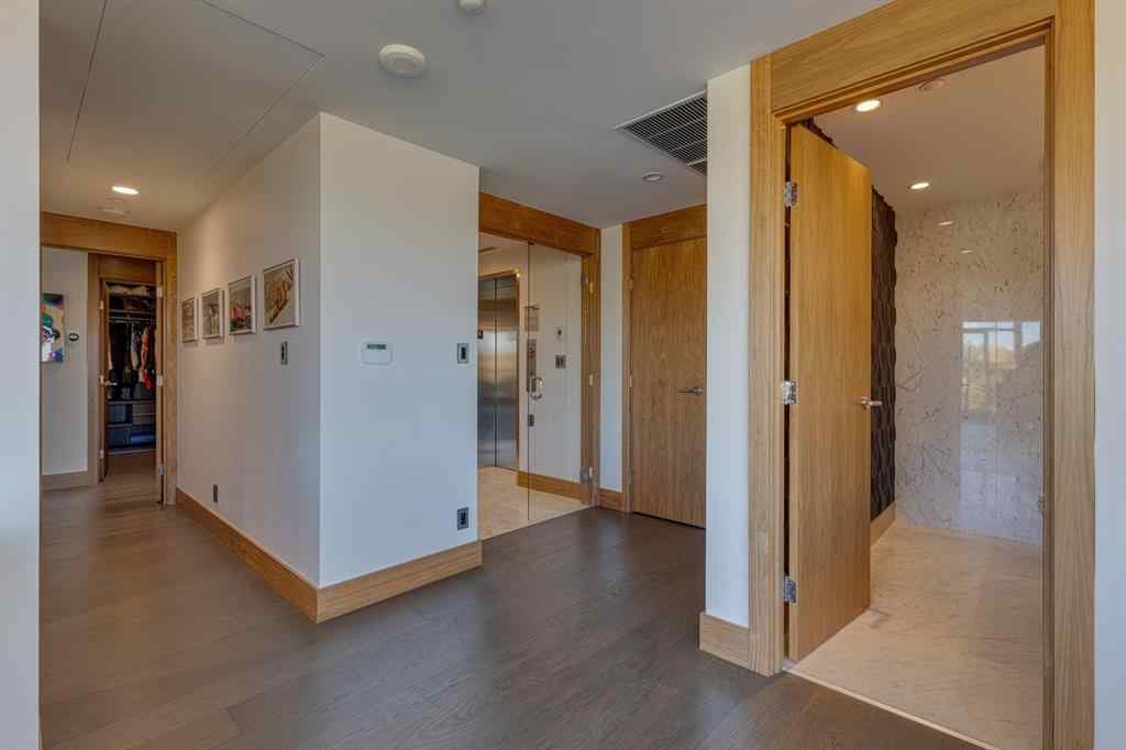 MLS® A2217816 - Unit #412 738 1 Avenue SW in Eau Claire Calgary, Residential