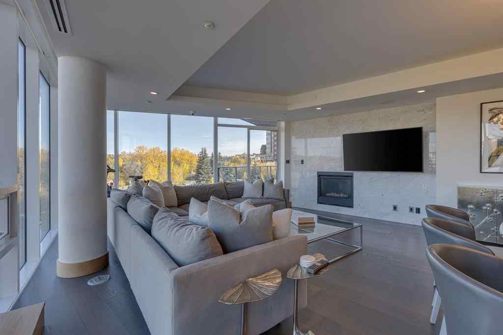MLS® A2217816 - Unit #412 738 1 Avenue SW in Eau Claire Calgary, Residential