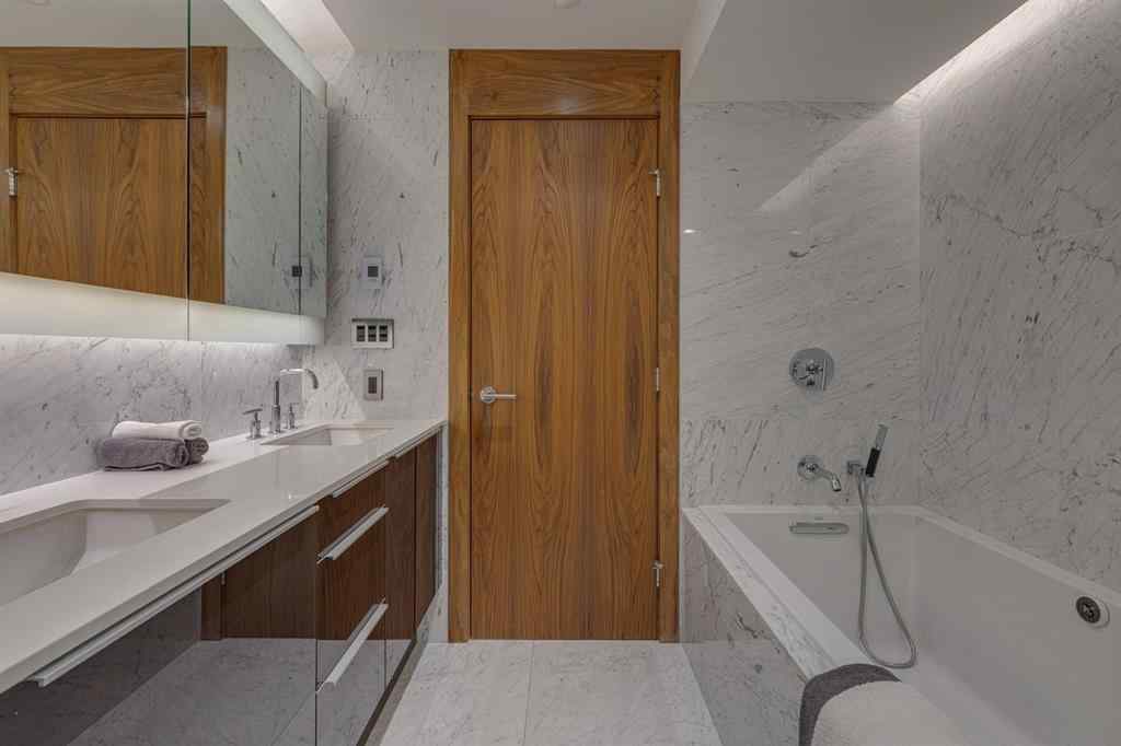 MLS® A2217816 - Unit #412 738 1 Avenue SW in Eau Claire Calgary, Residential