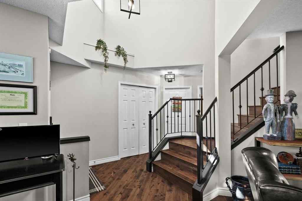 MLS® A2217819 - 110 Rocky Ridge Green NW in Rocky Ridge Calgary, Residential