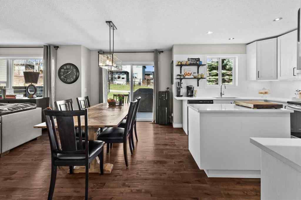 MLS® A2217819 - 110 Rocky Ridge Green NW in Rocky Ridge Calgary, Residential