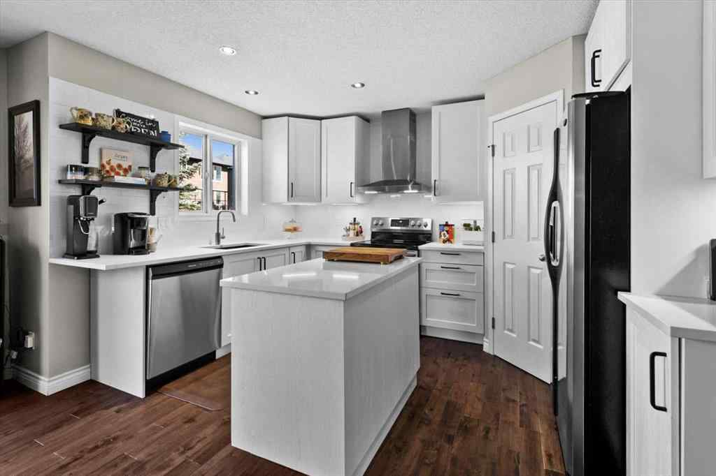 MLS® A2217819 - 110 Rocky Ridge Green NW in Rocky Ridge Calgary, Residential