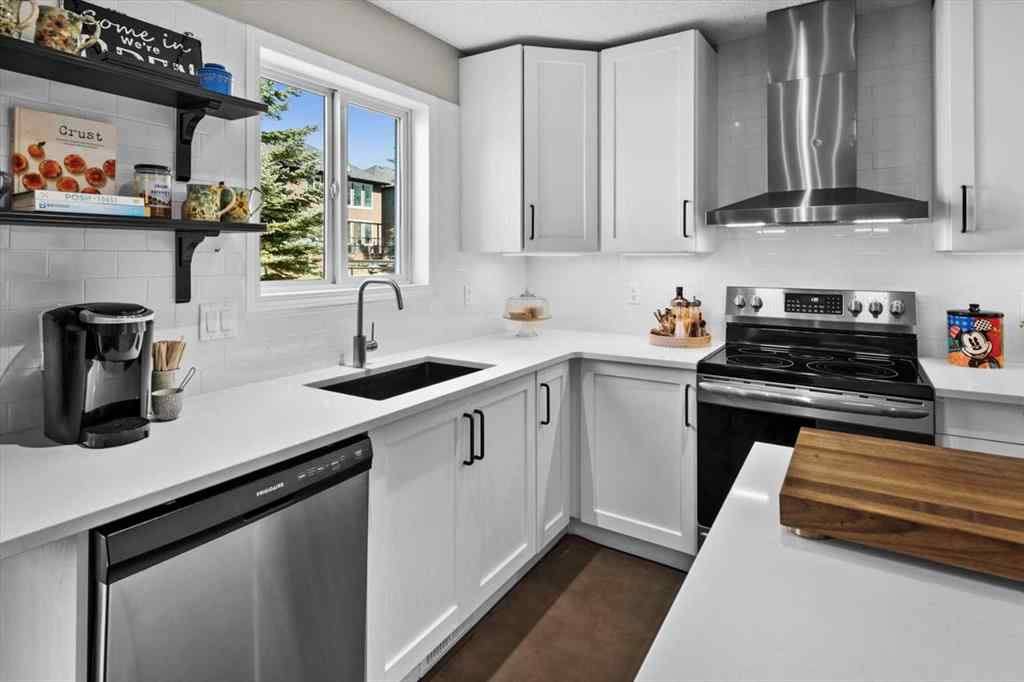 MLS® A2217819 - 110 Rocky Ridge Green NW in Rocky Ridge Calgary, Residential