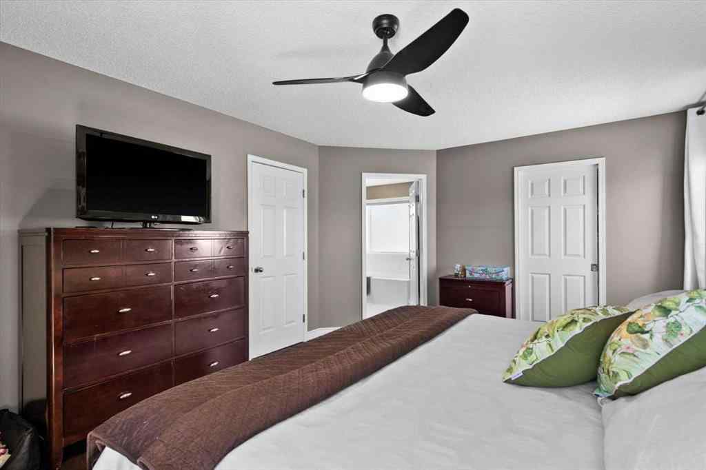 MLS® A2217819 - 110 Rocky Ridge Green NW in Rocky Ridge Calgary, Residential