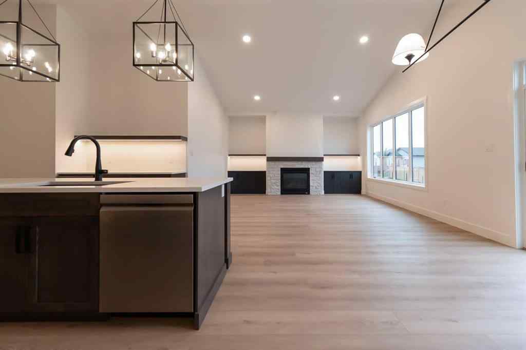 MLS® A2217837 - 541 Riverhills Way W in Riverstone Lethbridge, Residential