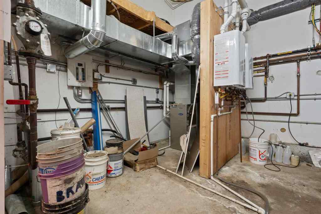 MLS® A2217843 - 2 Railway Avenue N in Hay Lakes Hay Lakes, Commercial