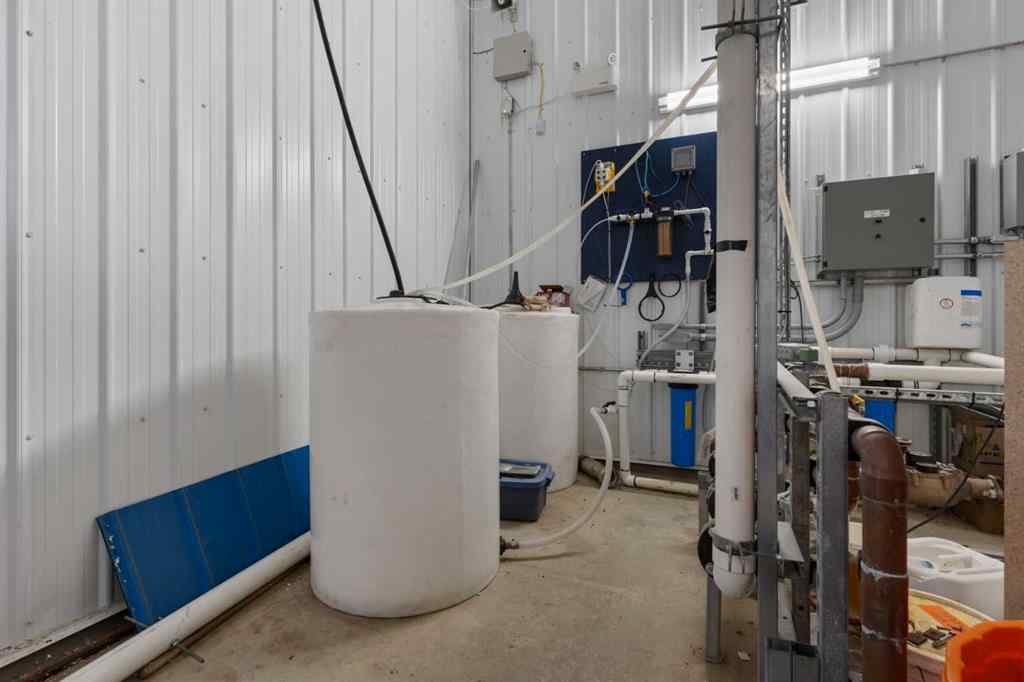 MLS® A2217843 - 2 Railway Avenue N in Hay Lakes Hay Lakes, Commercial