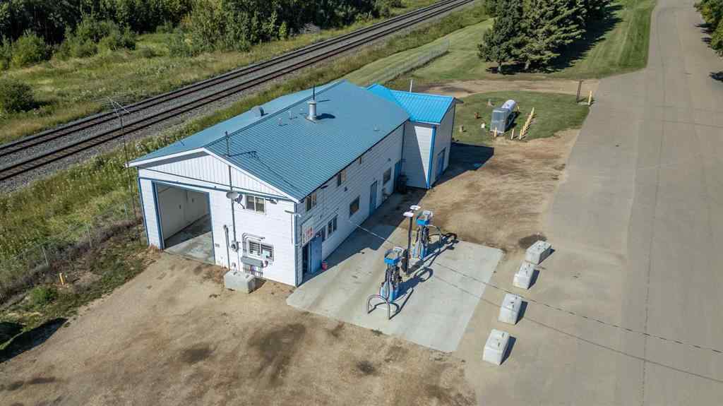 MLS® A2217843 - 2 Railway Avenue N in Hay Lakes Hay Lakes, Commercial