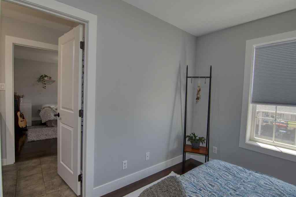MLS® A2217851 - 280 1 Avenue N in NONE Magrath, Residential