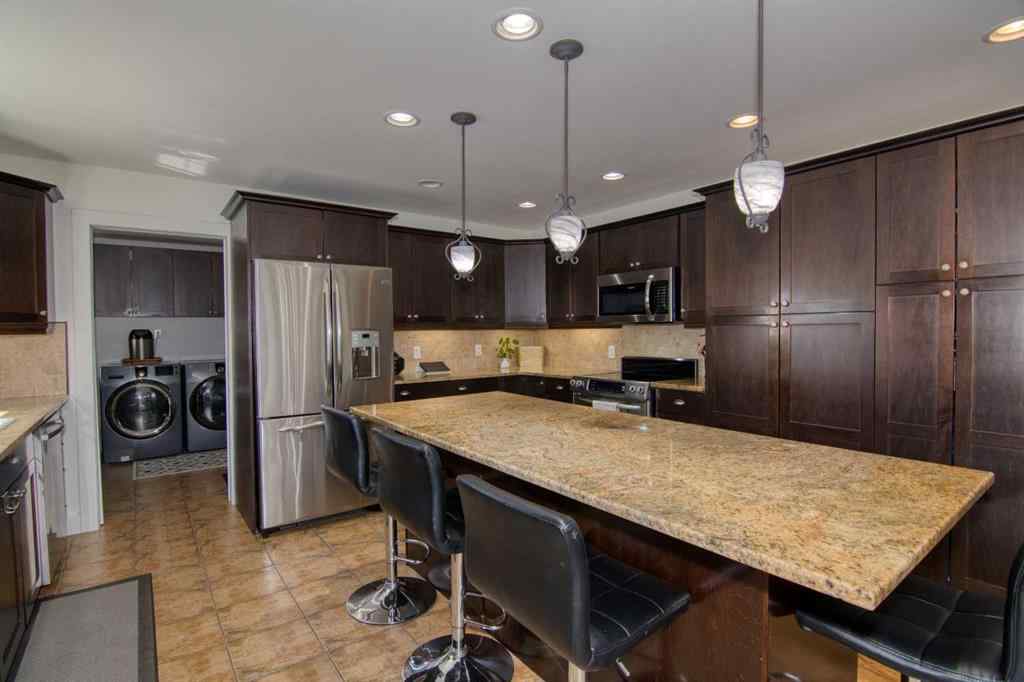 MLS® A2217851 - 280 1 Avenue N in NONE Magrath, Residential