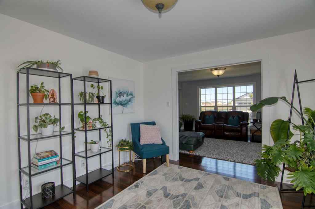MLS® A2217851 - 280 1 Avenue N in NONE Magrath, Residential