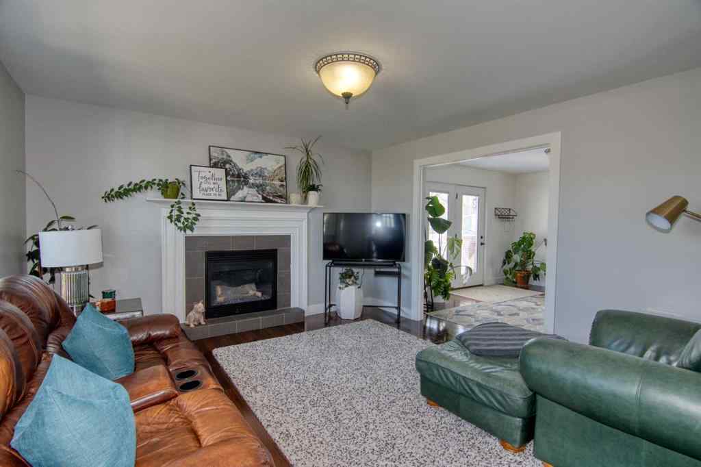 MLS® A2217851 - 280 1 Avenue N in NONE Magrath, Residential