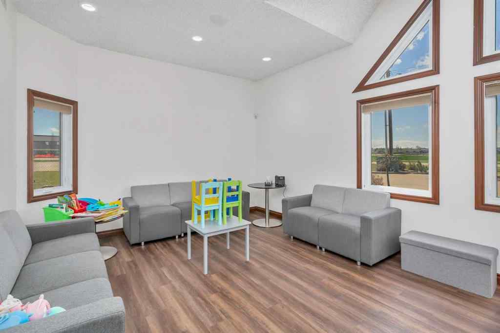 MLS® A2217856 - Unit #101 17 Beju Industrial Drive  in Beju Industrial Park Sylvan Lake, Commercial