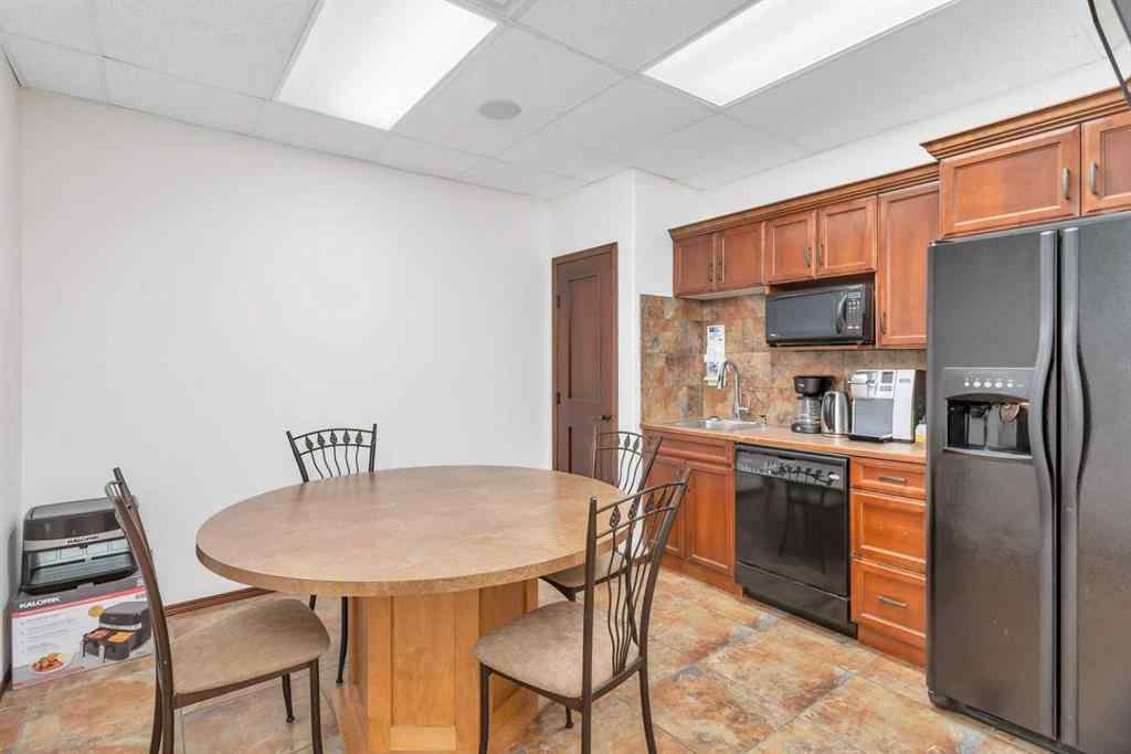 MLS® A2217856 - Unit #101 17 Beju Industrial Drive  in Beju Industrial Park Sylvan Lake, Commercial
