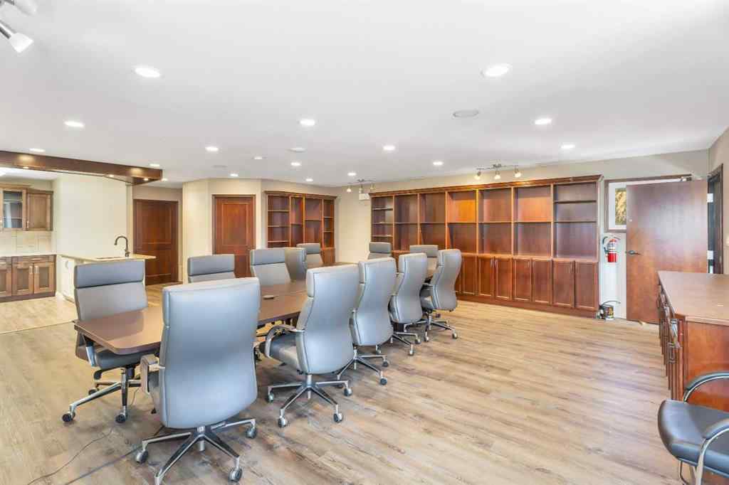 MLS® A2217856 - Unit #101 17 Beju Industrial Drive  in Beju Industrial Park Sylvan Lake, Commercial