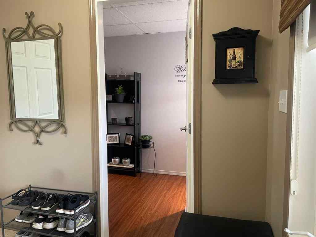MLS® A2217860 - 622 Thistle Crescent  in NONE Pincher Creek, Residential