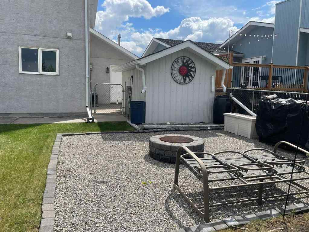 MLS® A2217860 - 622 Thistle Crescent  in NONE Pincher Creek, Residential