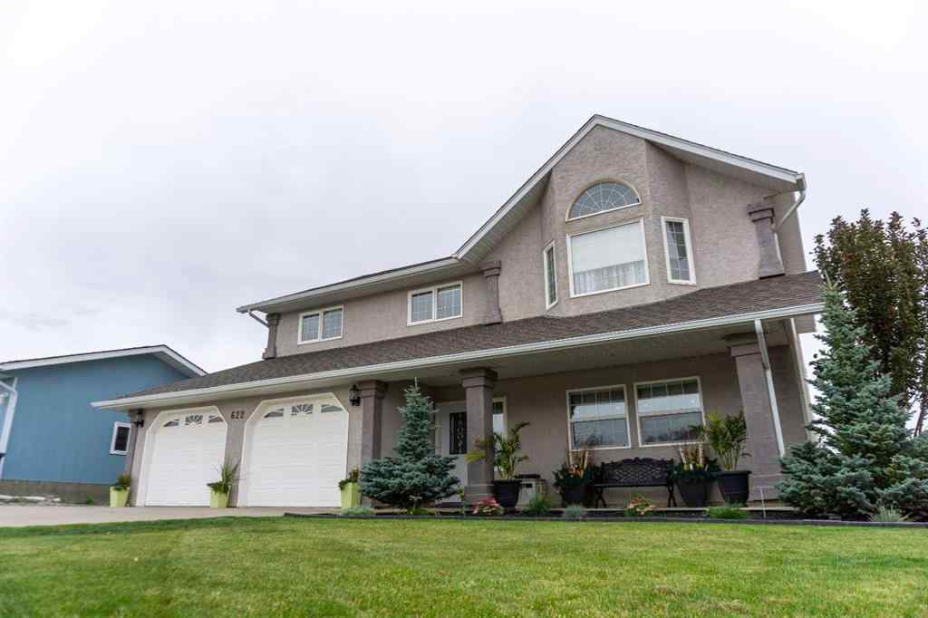 MLS® A2217860 - 622 Thistle Crescent  in NONE Pincher Creek, Residential