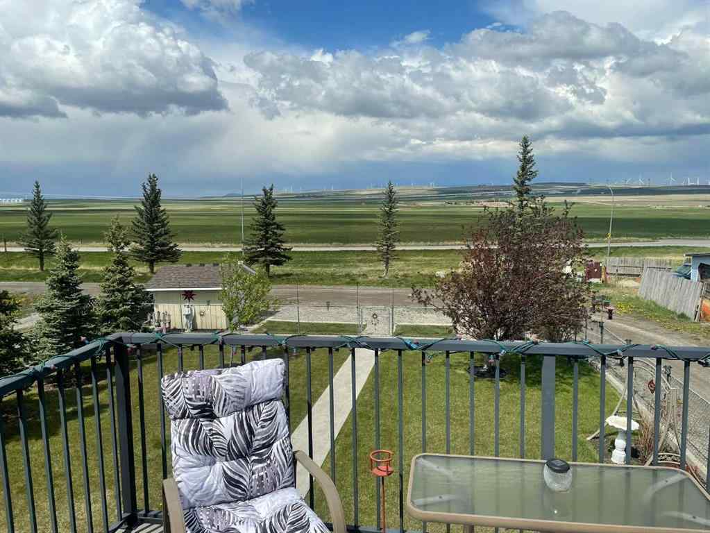 MLS® A2217860 - 622 Thistle Crescent  in NONE Pincher Creek, Residential