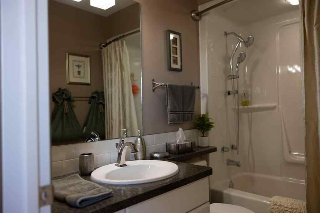MLS® A2217860 - 622 Thistle Crescent  in NONE Pincher Creek, Residential