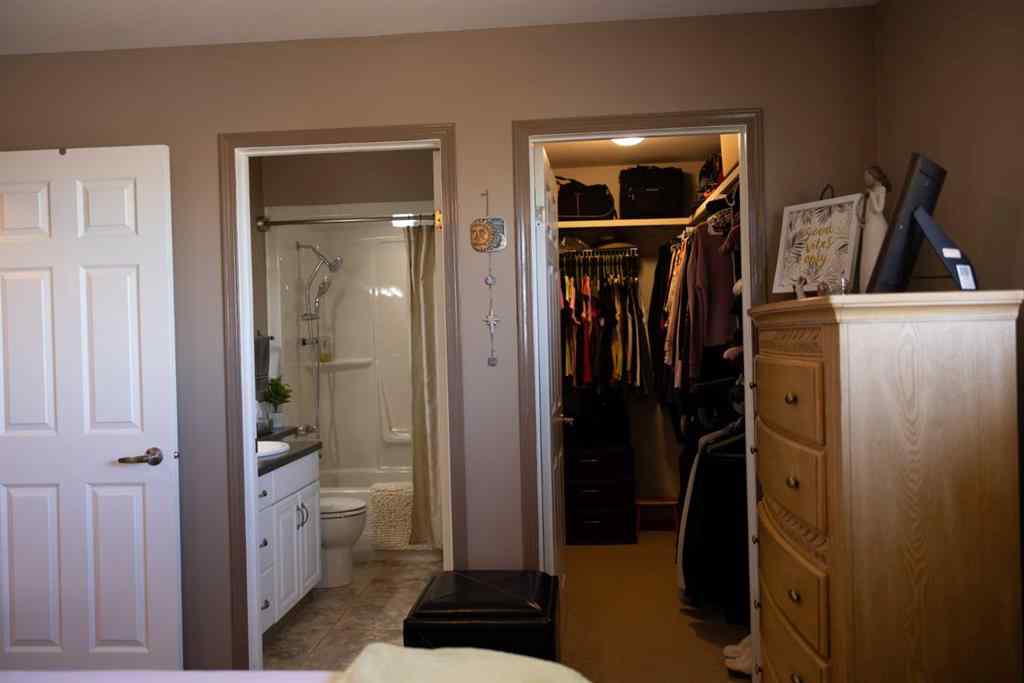 MLS® A2217860 - 622 Thistle Crescent  in NONE Pincher Creek, Residential