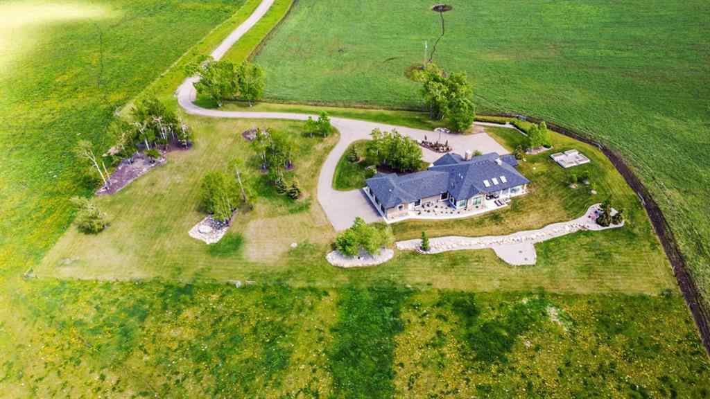MLS® A2217872 - 285065 Symons Valley Road  in NONE Rural Rocky View County, Residential