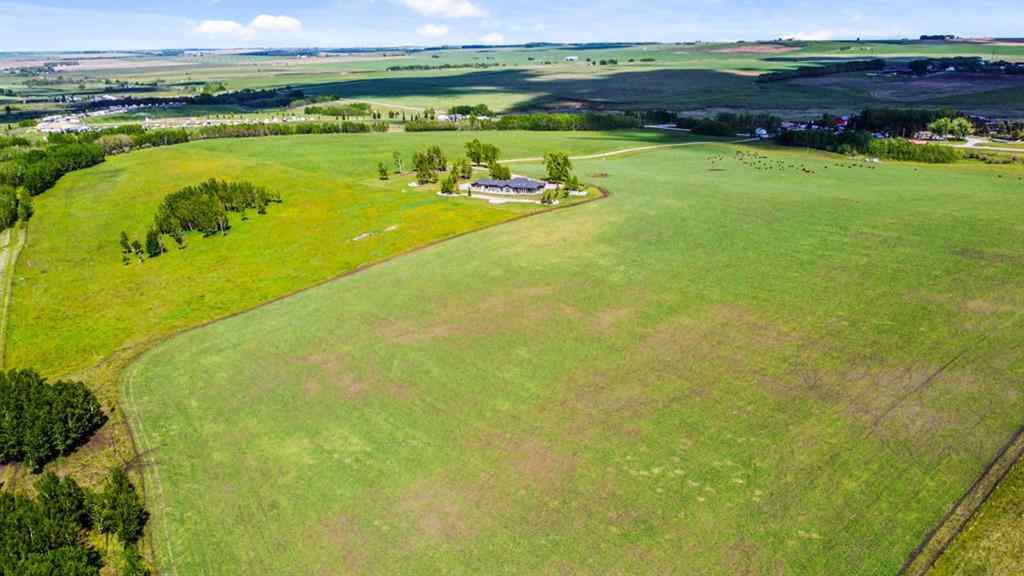 MLS® A2217872 - 285065 Symons Valley Road  in NONE Rural Rocky View County, Residential