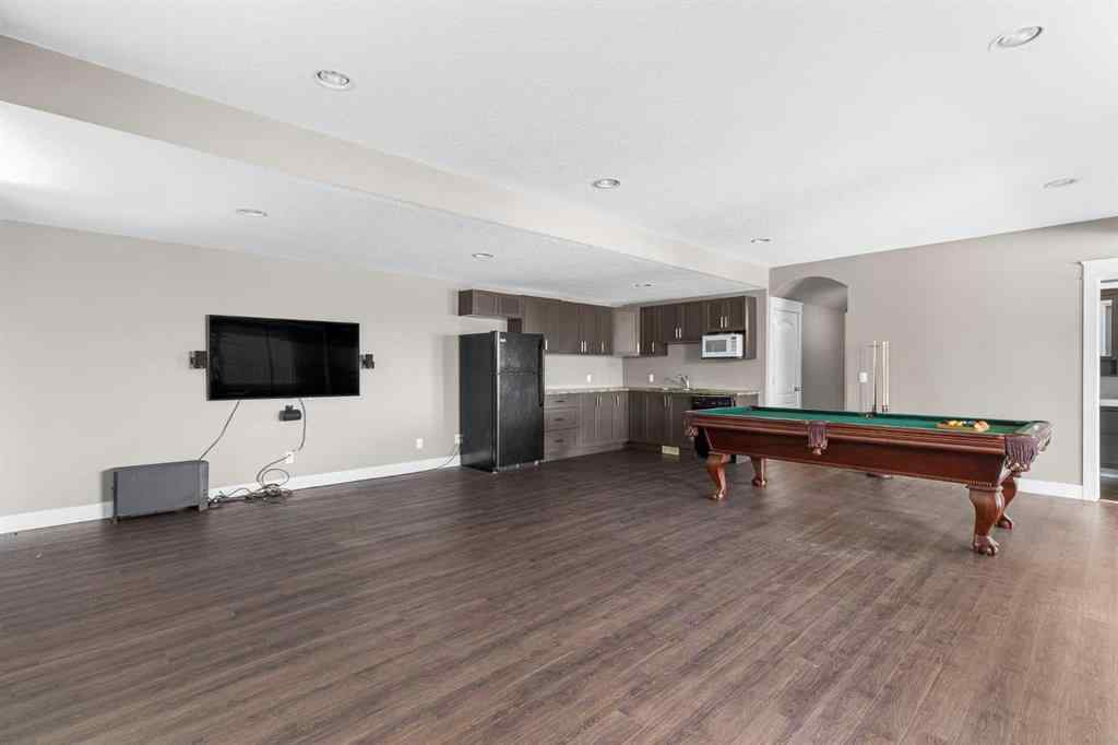 MLS® A2217927 - 24 Royal Highland Court NW in Royal Oak Calgary, Residential